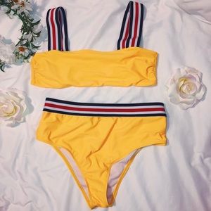 🌻 Yellow bikini
